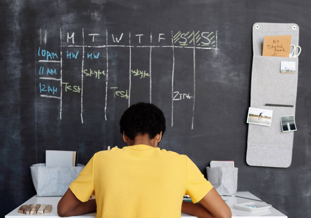 What is MOOC and Is It Worth It — Clideo