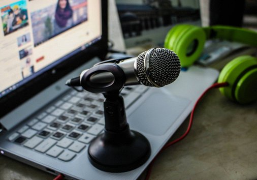 Best Voice Recorder Online: How to Record Voice for Your Video