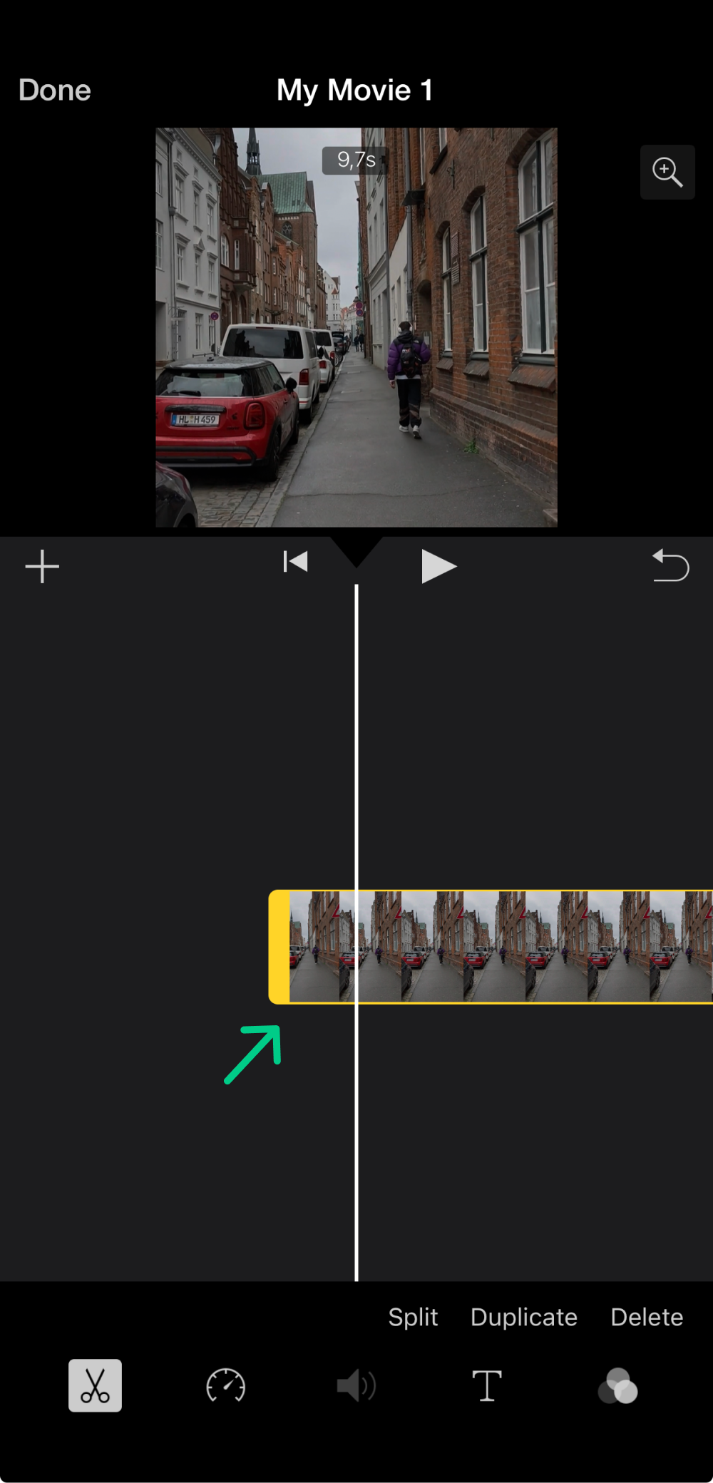 Add subtitles in iMovie step 2 Add subtitles in iMovie step 2