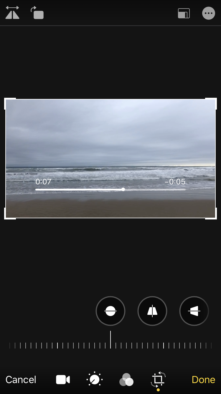 Rotate the video in iPhone Photos in the edit menu